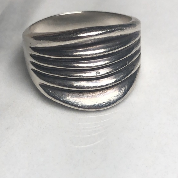 Solid sterling silver 925 ribbed ring. Size 9.5 - Picture 3 of 5